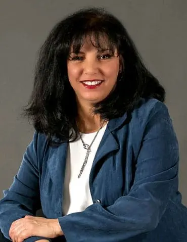 bio headshot barb beckner